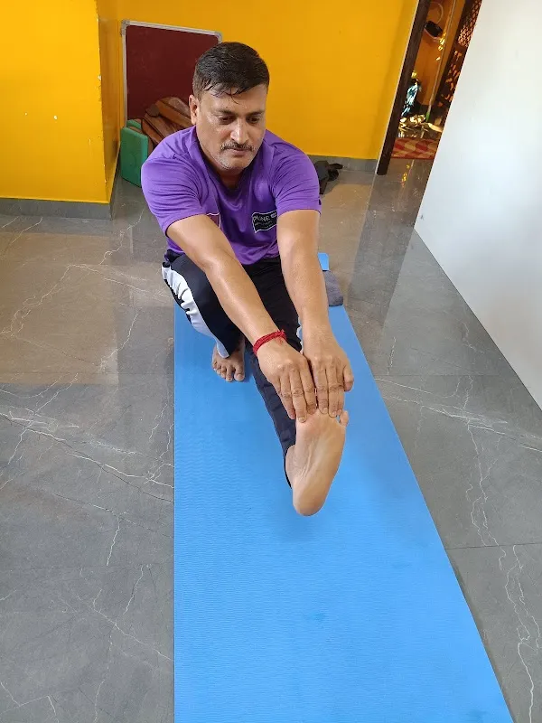 Koyel power yoga class
