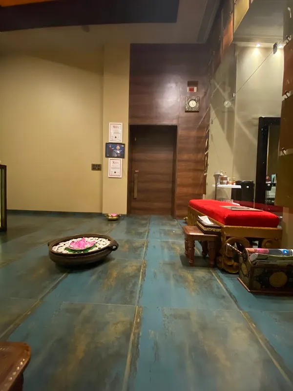 Muktaa Wellness in Marine Drive