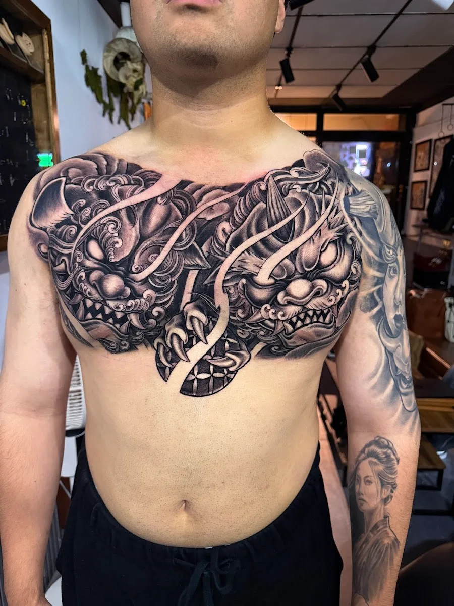 LUCKY TATTOO