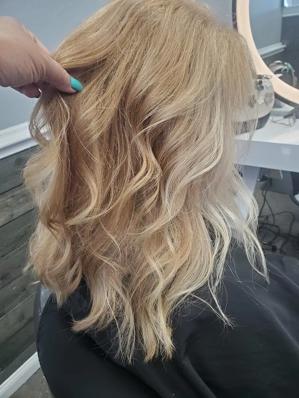 Designer's Edge Salon and Spa