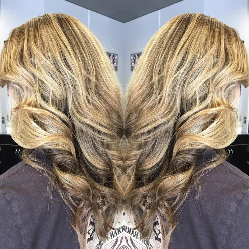 Designer's Edge Salon and Spa