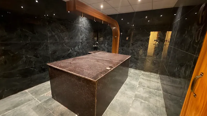 Vellora Luxury Spa