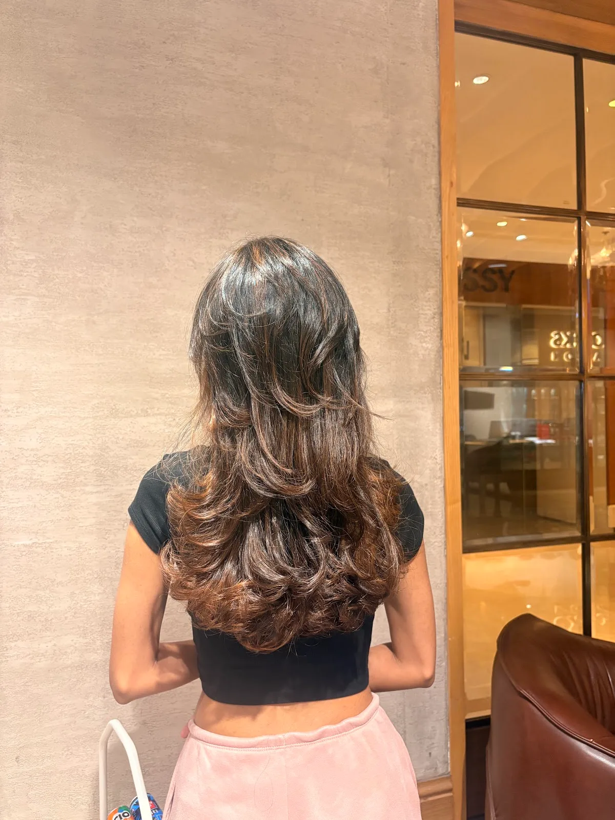Looks Salon