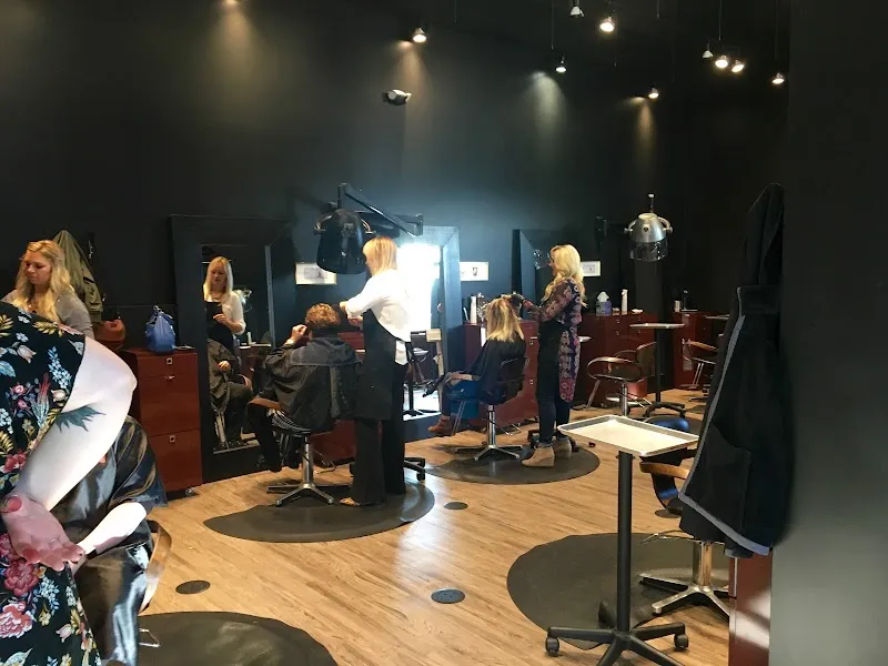 Studio 192