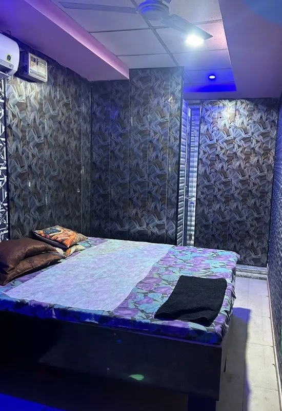 The Glow Spa