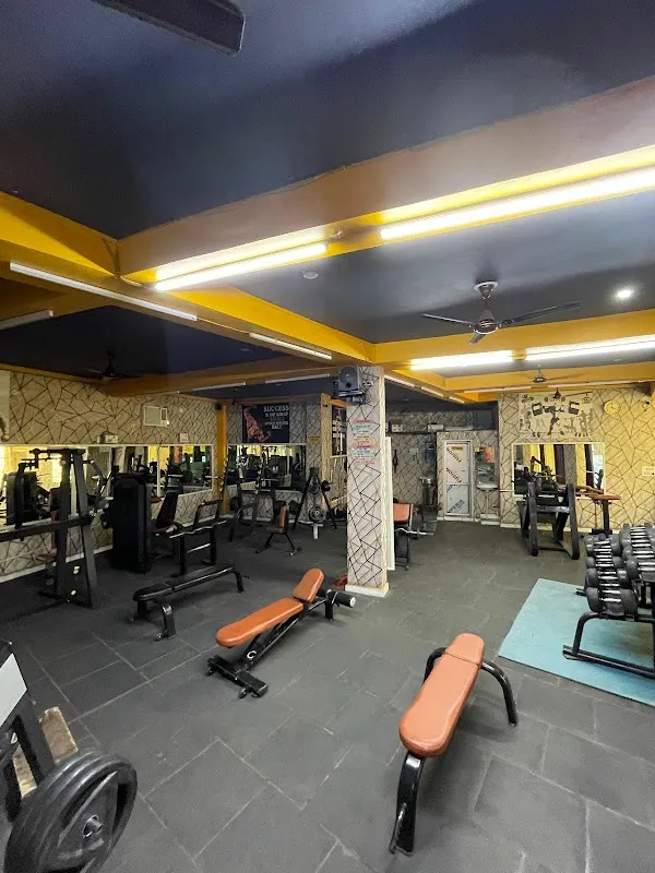 FITNESS FAME FACTORY UNISEX GYM