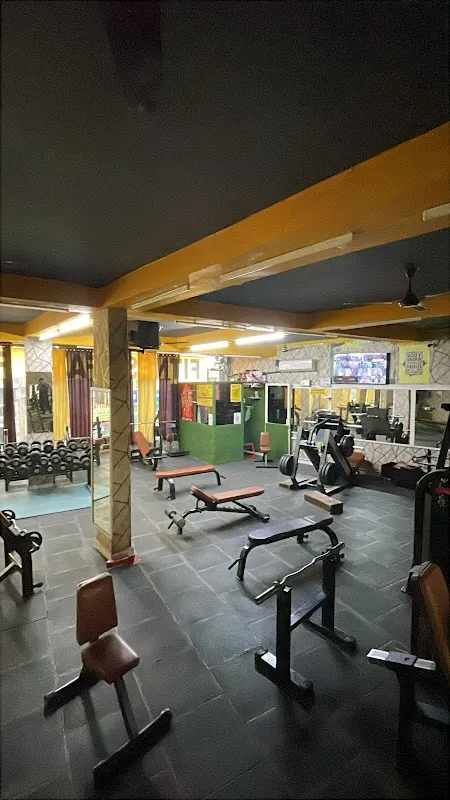 FITNESS FAME FACTORY UNISEX GYM