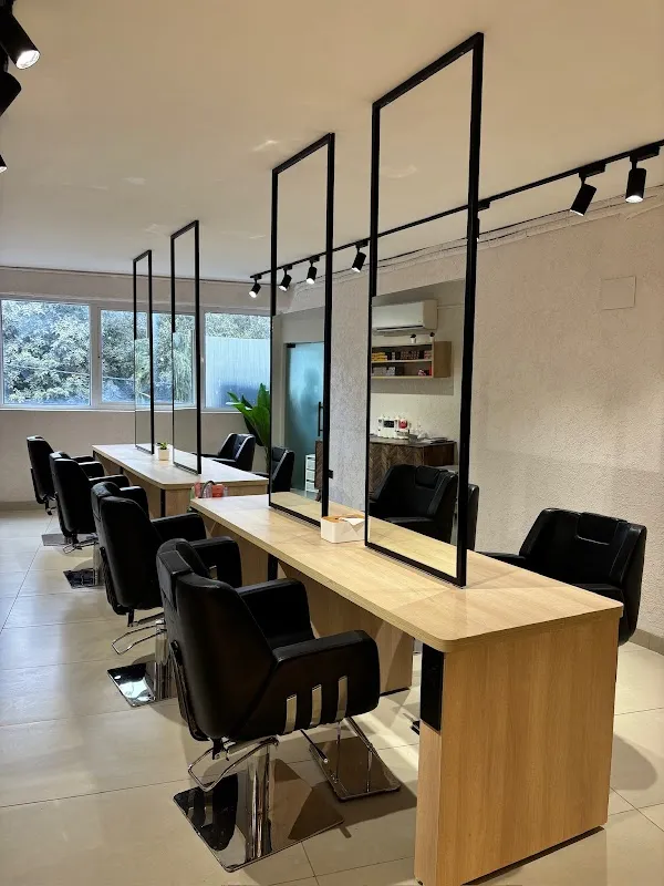 The Alchemic Beauty Curl and Colour Salon