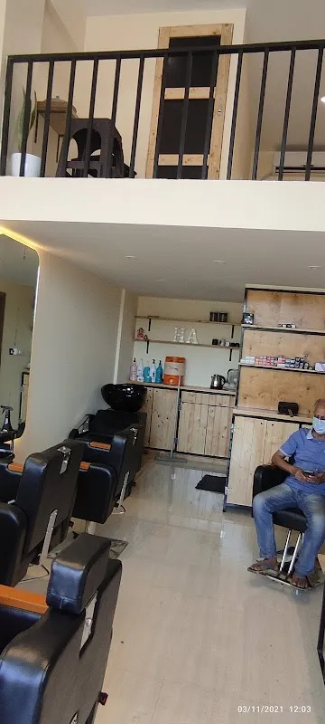 Hair Artist Unisex Salon