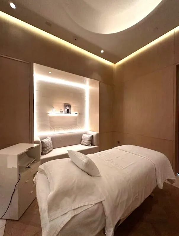 11 Sands Wellness Luxury Spa