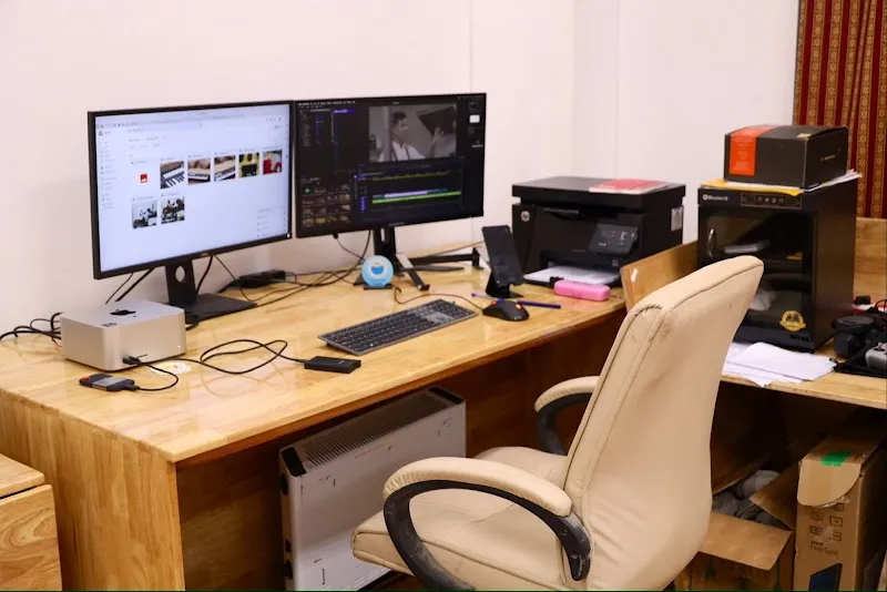 Mid-Cloud Studio