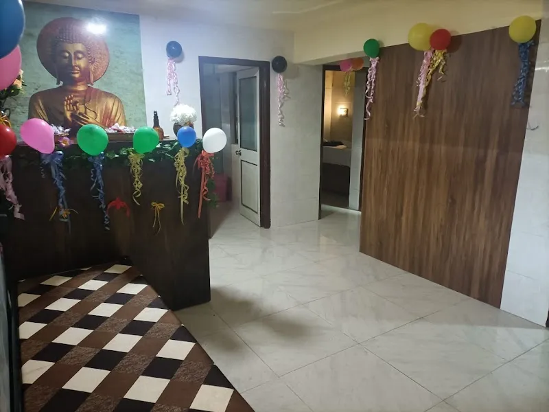 Lily Thai Spa & Salon Unisex