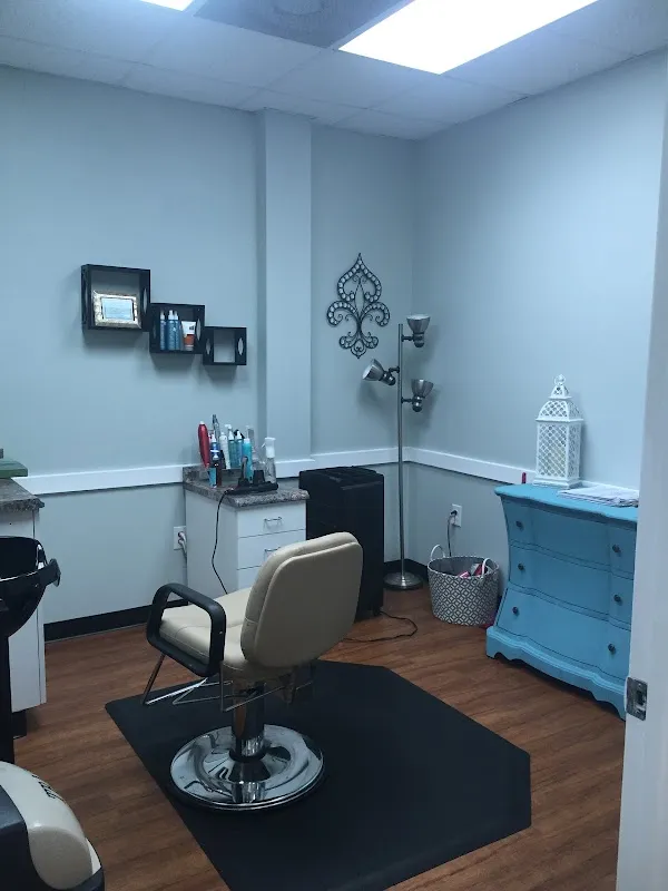 Salon Techniques by the Sea