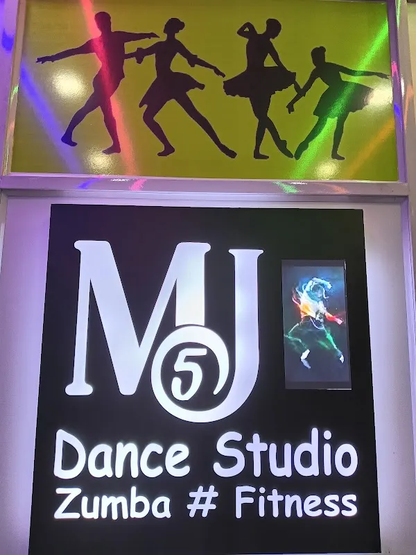 MJ5 DANCE STUDIO