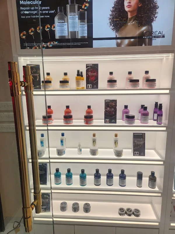 LookWell Salon - Adharwadi
