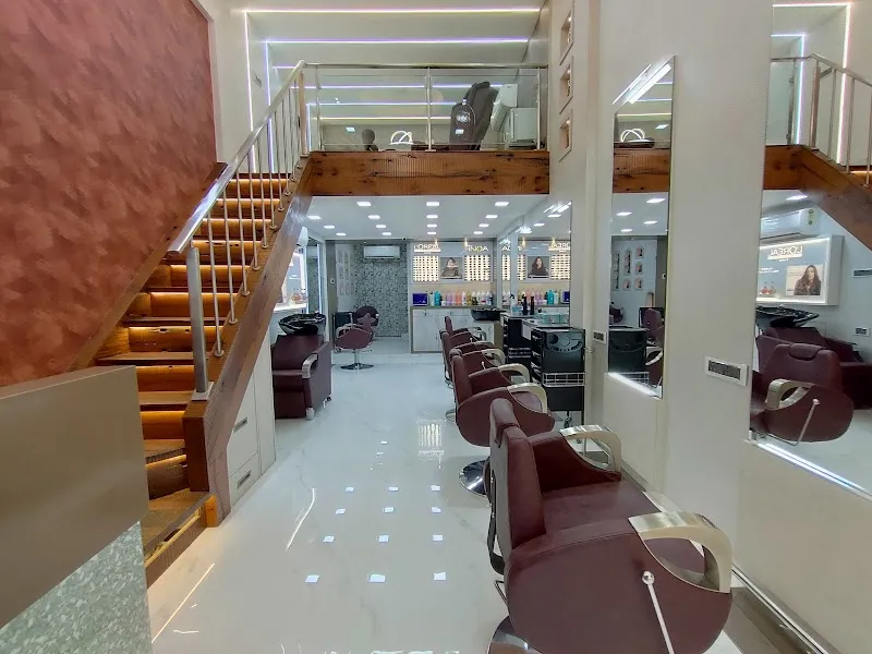 Shivas Salon Goregaon