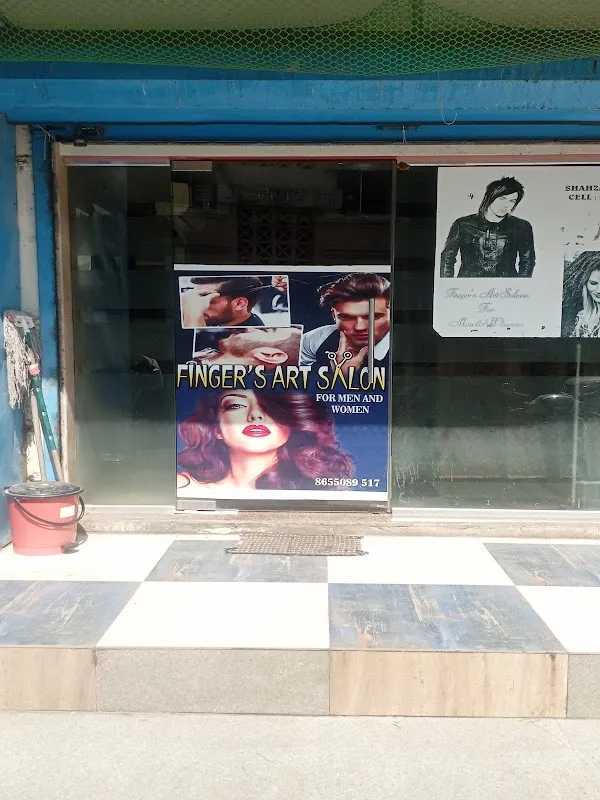 Finger's Art Saloon