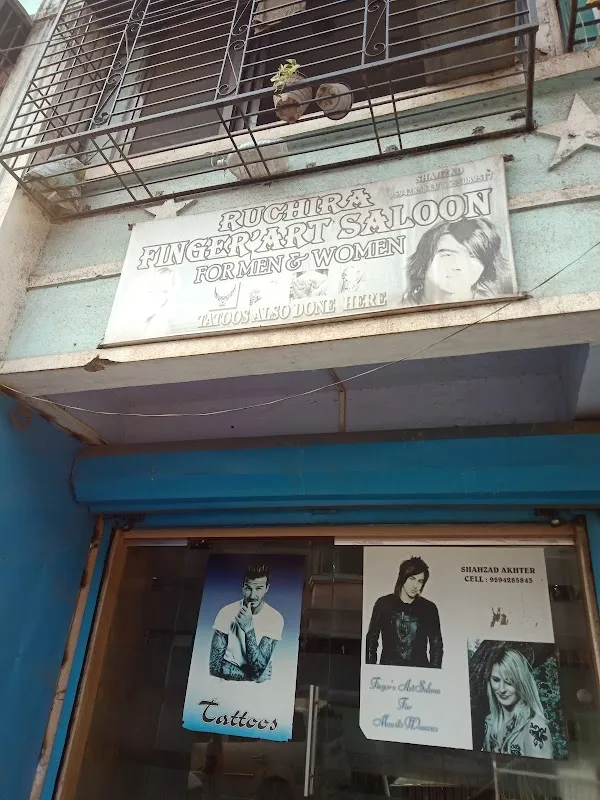 Finger's Art Saloon