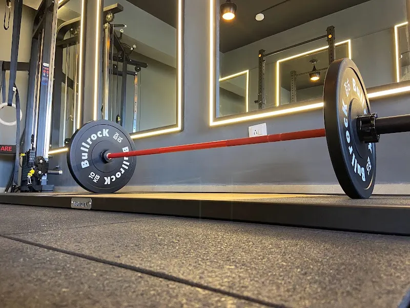 FITNESS WORLD