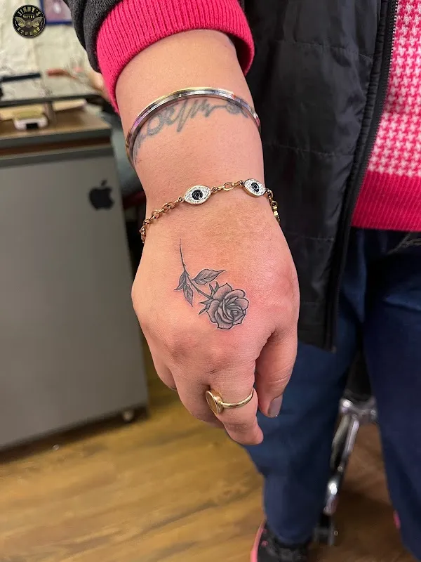 Jinny’s Tattoo – Best Tattoo Artist & Tattoo Studio | Tattoo Cover Up & Best Tattoo Shop in Kamla Nagar, Delhi