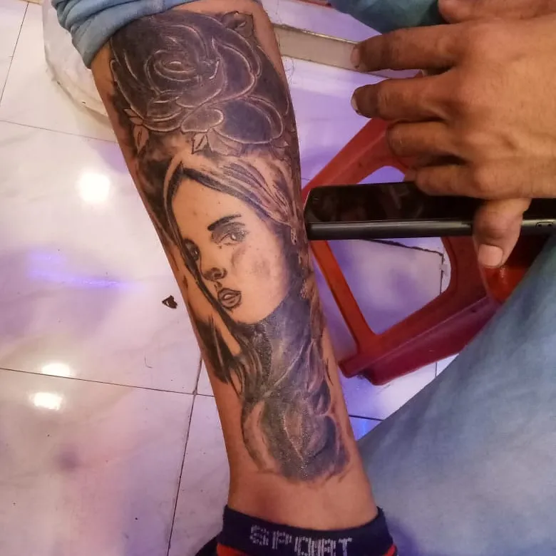Unique Tattoo Shop