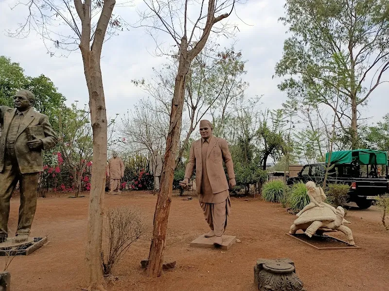 Garge Art Studio गर्गे आर्ट स्टुडिओ