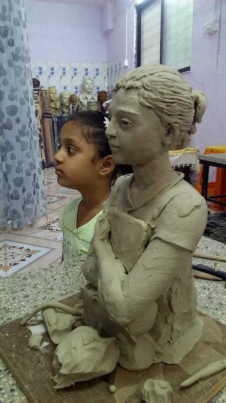 Garge Art Studio गर्गे आर्ट स्टुडिओ