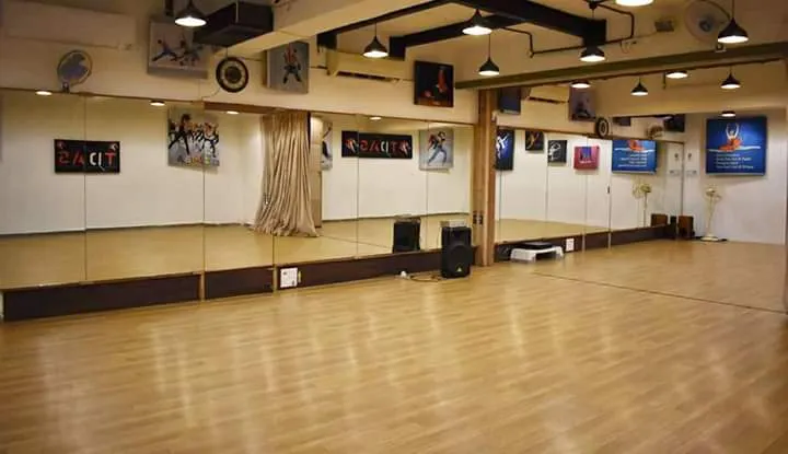 Twins Dance Art Studios