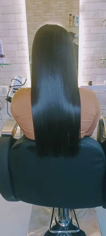 V.LOOKS SALON
