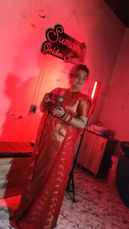 suman's golden Scissors
