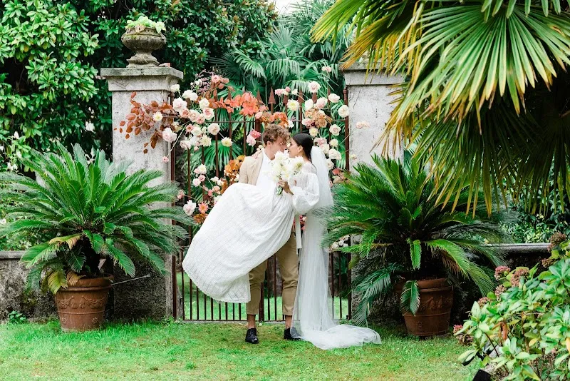 ANNA ALBU | WEDDING PHOTOGRAPHER IN LUXEMBOURG