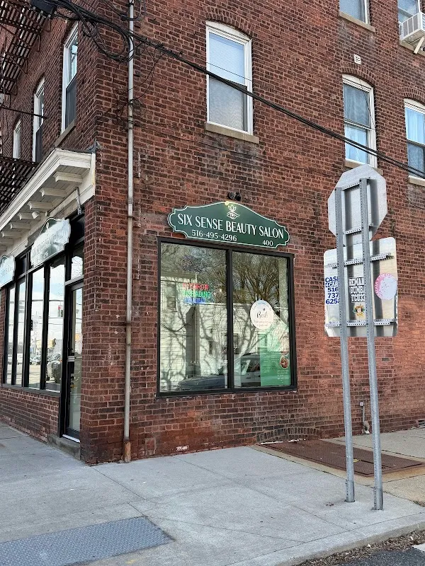 Six Sense Beauty Salon