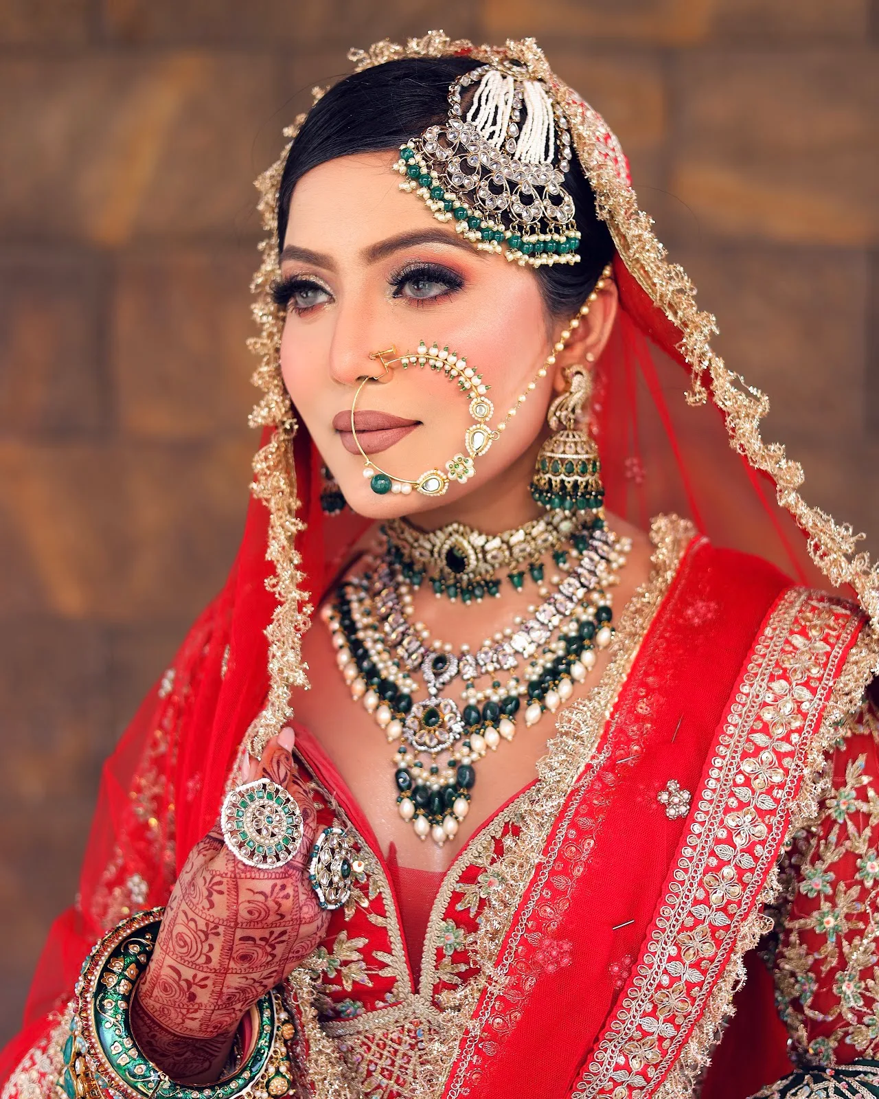 Ruby Sharma Makeovers & Academy