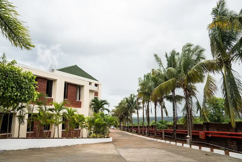 Greenleaf The Resort & Spa, Ganpatipule