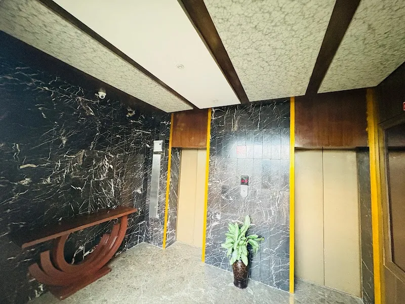 Lhasa Spa - Radisson Lucknow City Center