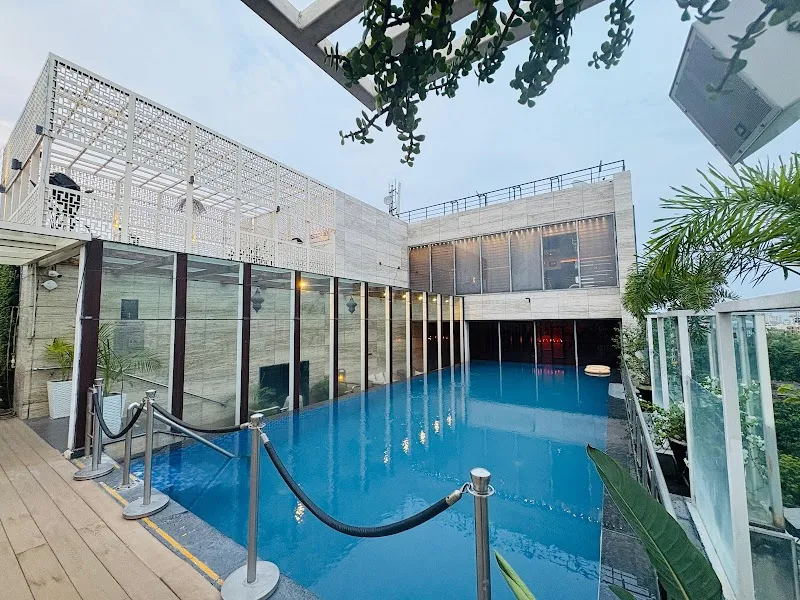 Lhasa Spa - Radisson Lucknow City Center