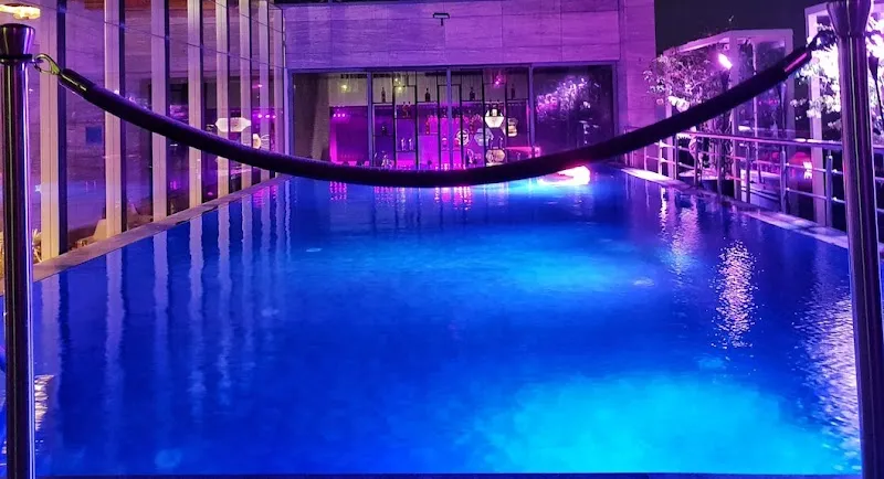 Lhasa Spa - Radisson Lucknow City Center