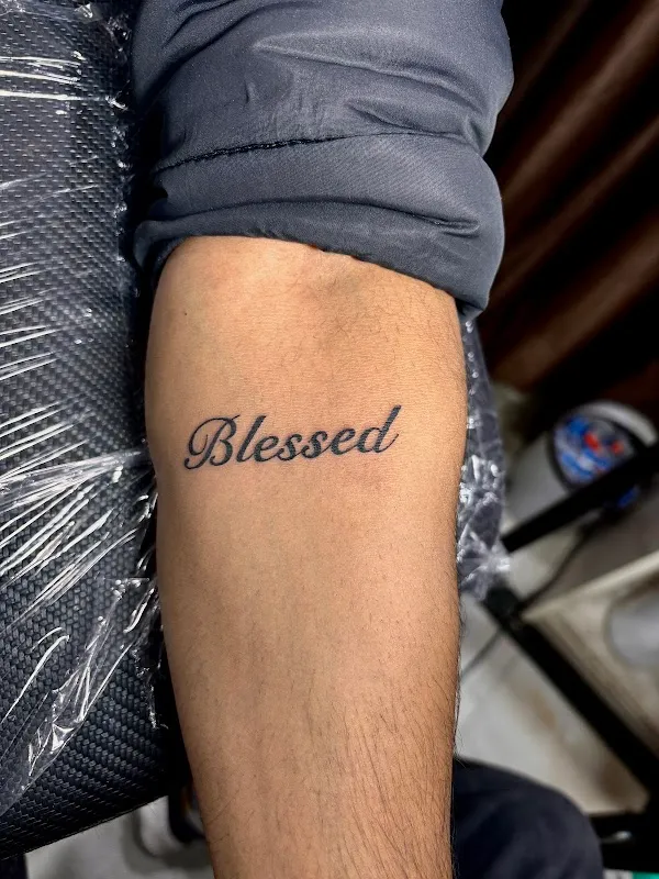 Crystal tattoo studio