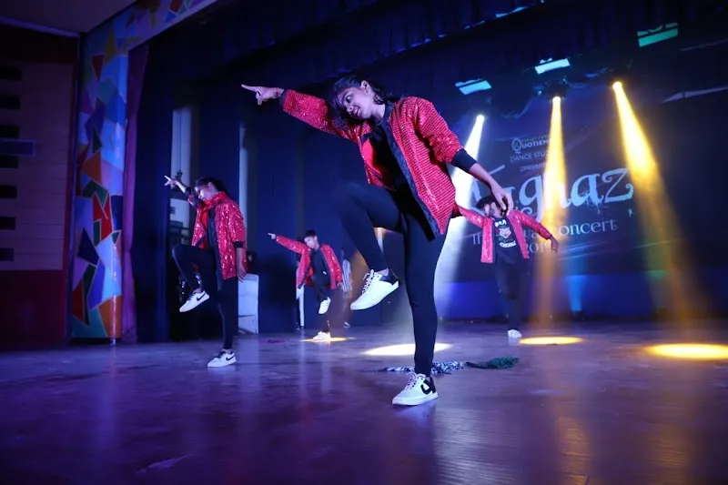 SRJ Art & Dance Studio