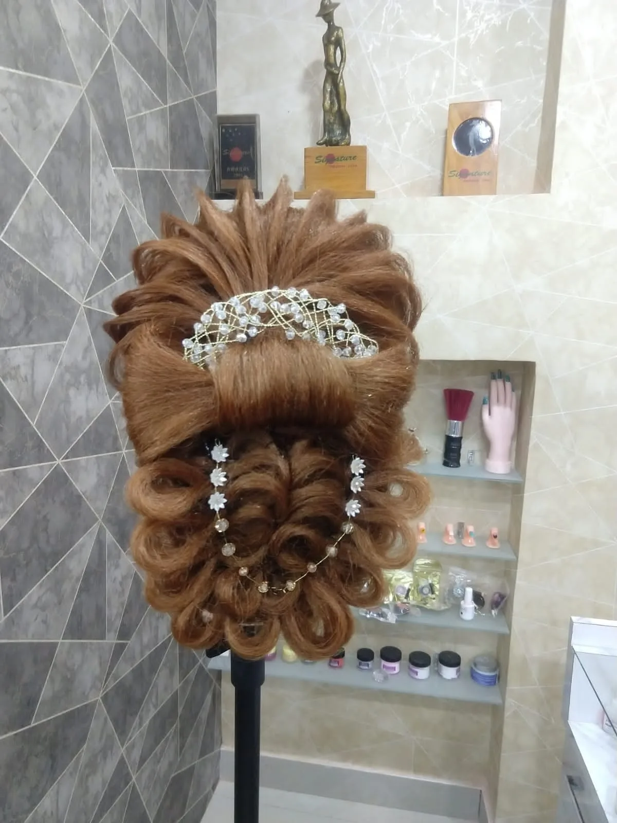 Koina Makeup & Style