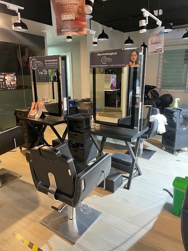 Lakme Salon in Hebbal,Bengaluru