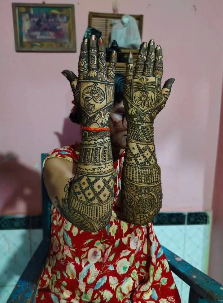 Kartika Beauty Parlour & Makeover
