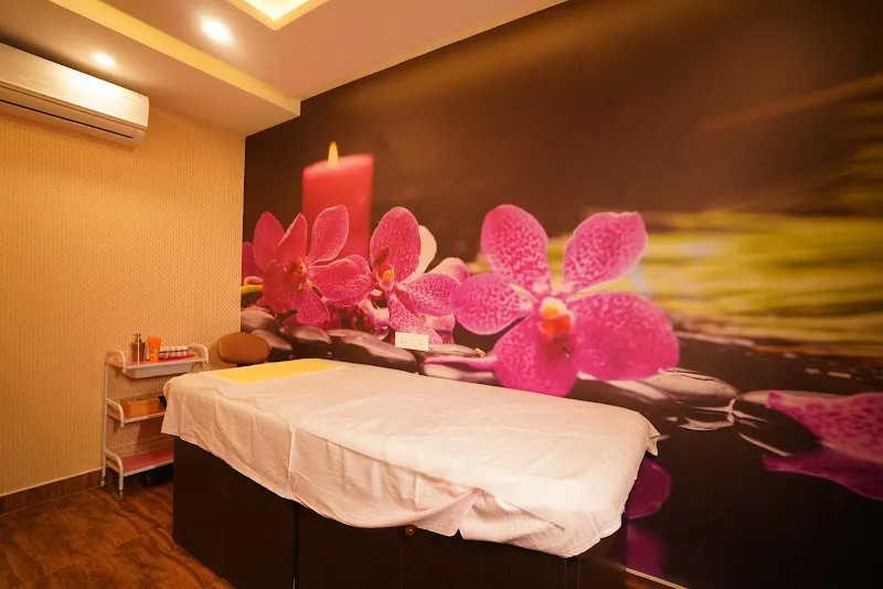 Hiwaga Beauty Salon & Clinic