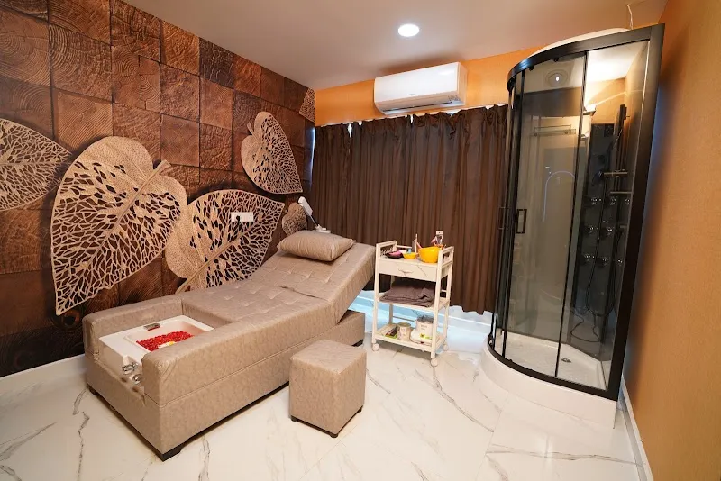 Hiwaga Beauty Clinic in Vijayawada