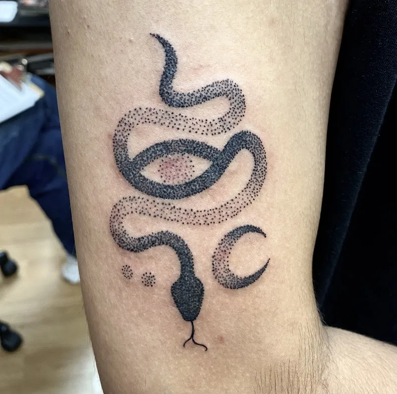 Jackie tattoo shop