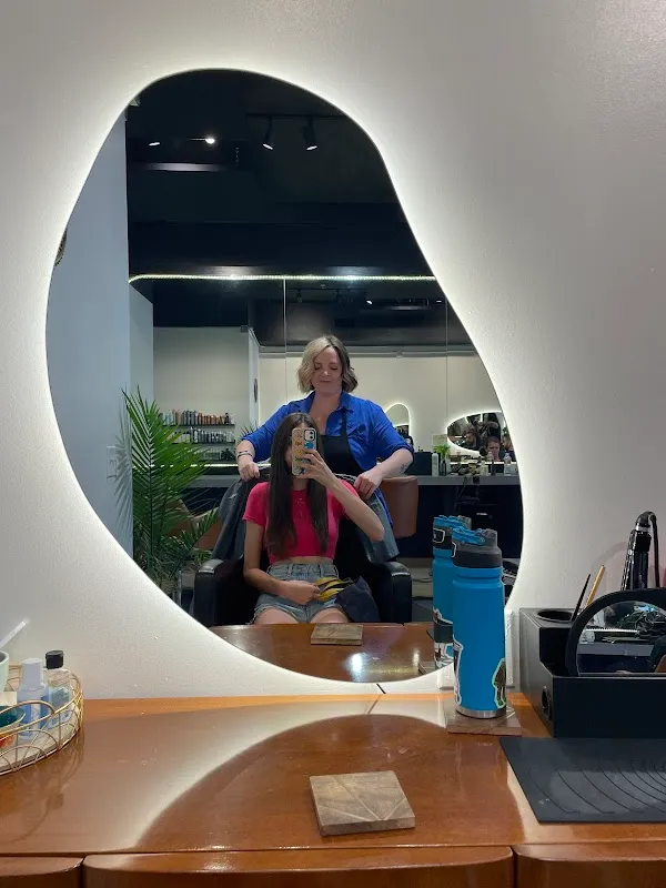 Black Orchid Salon