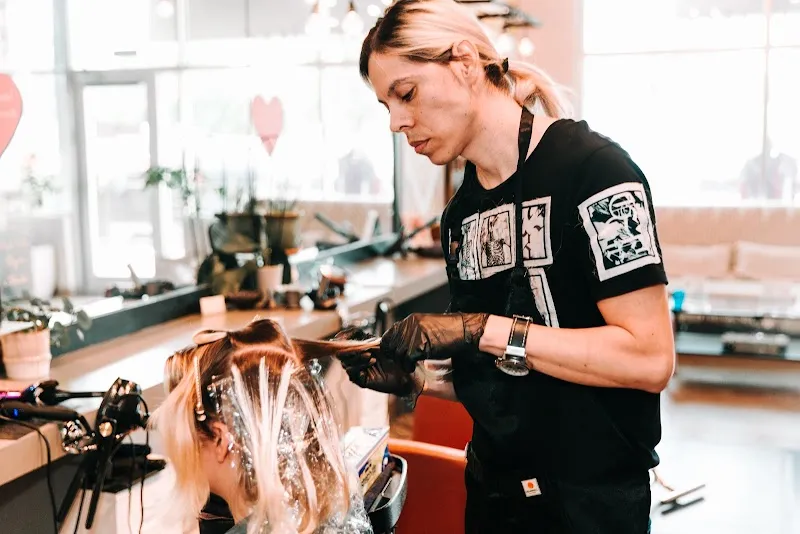 Black Orchid Salon
