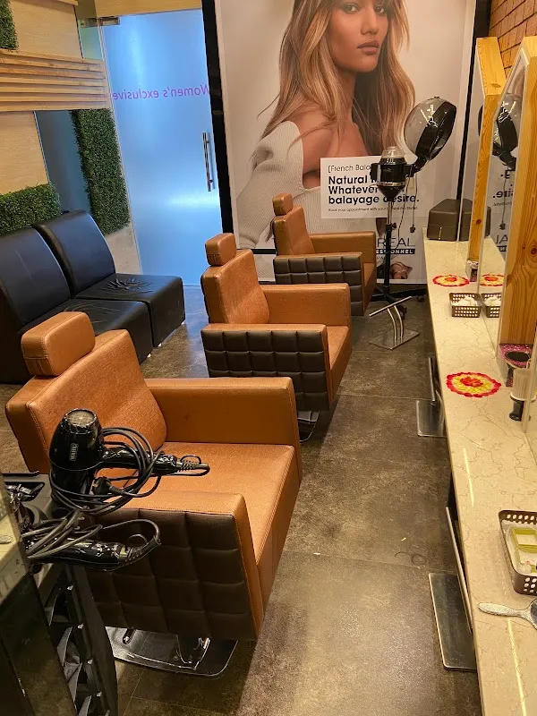 Green Trends Unisex Hair & Style Salon - Beauty Parlour, Hair Salon & Bridal Makeup in ameenpur, Hyderabad