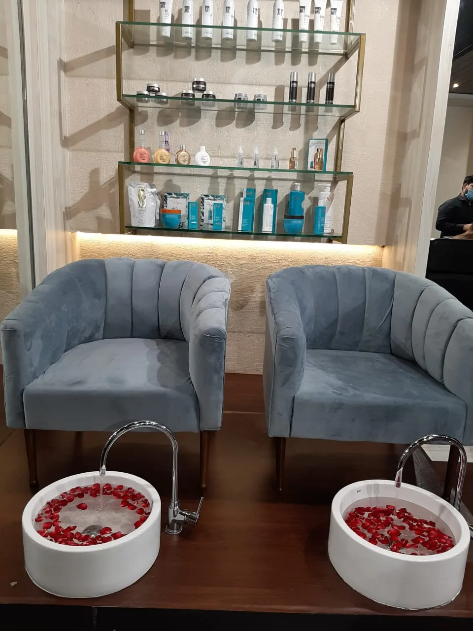 Bluma Salon and Spa, Khar