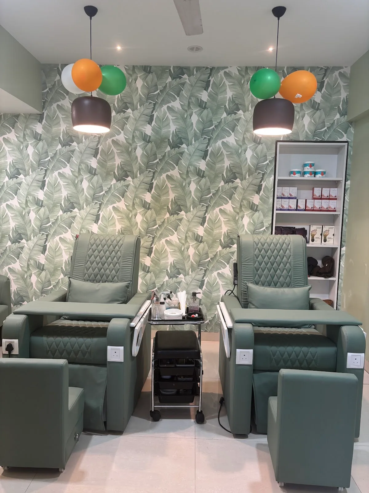 Bluma Salon and Spa, Khar